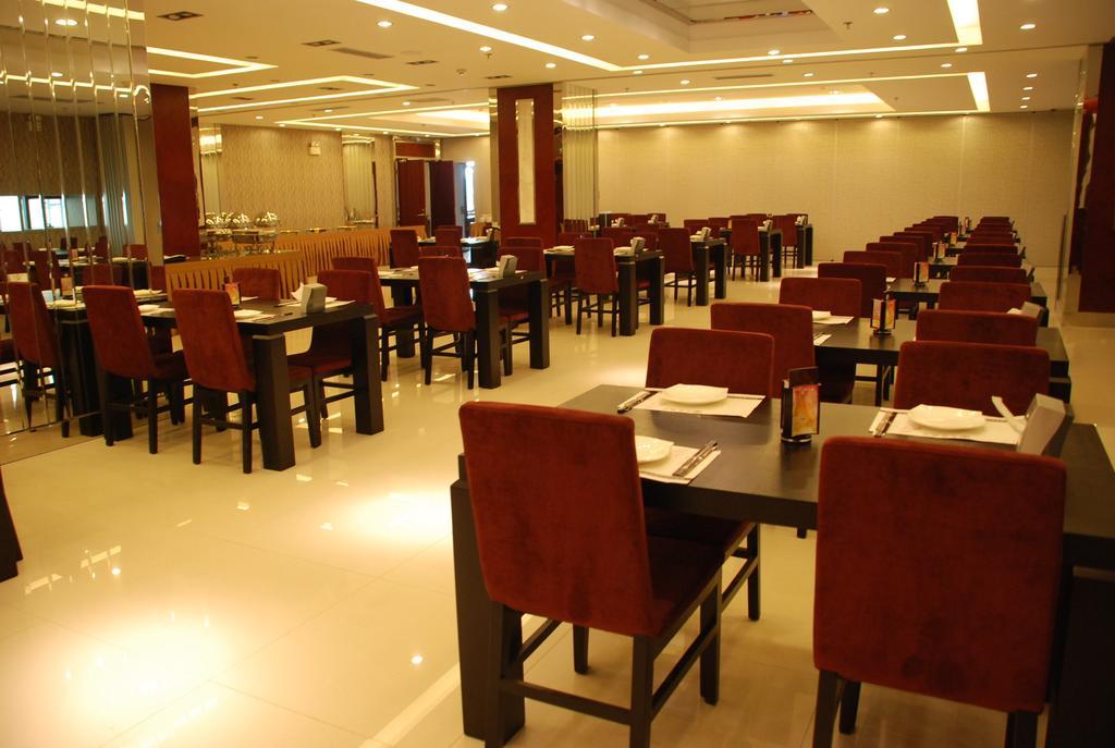 Shenyang Jinke Hotel Экстерьер фото