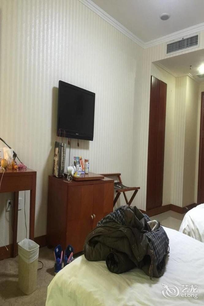 Shenyang Jinke Hotel Экстерьер фото